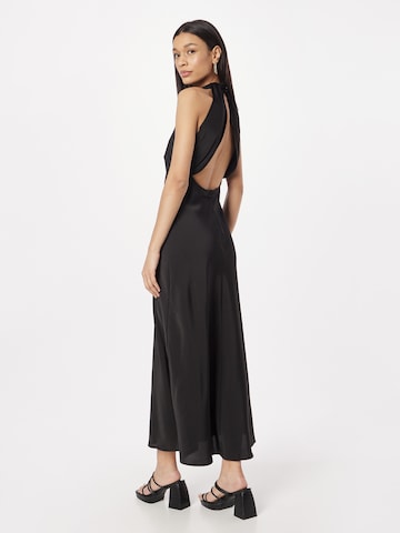 Robe Warehouse en noir