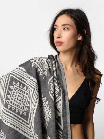 MARSIKOH Strandtuch 'Kilim' in Schwarz