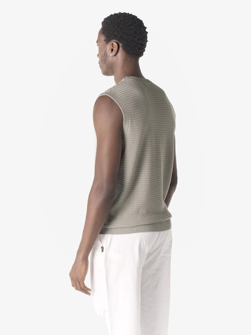 KOROSHI Neulepaita värissä vihreä