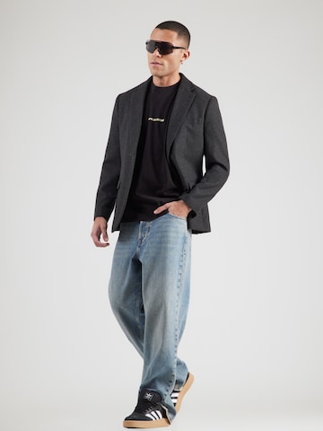 Tricou 'Colne' de la Pegador pe negru