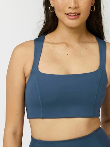 Girlfriend Collective Bustier Top ' Natalie ' in Blau