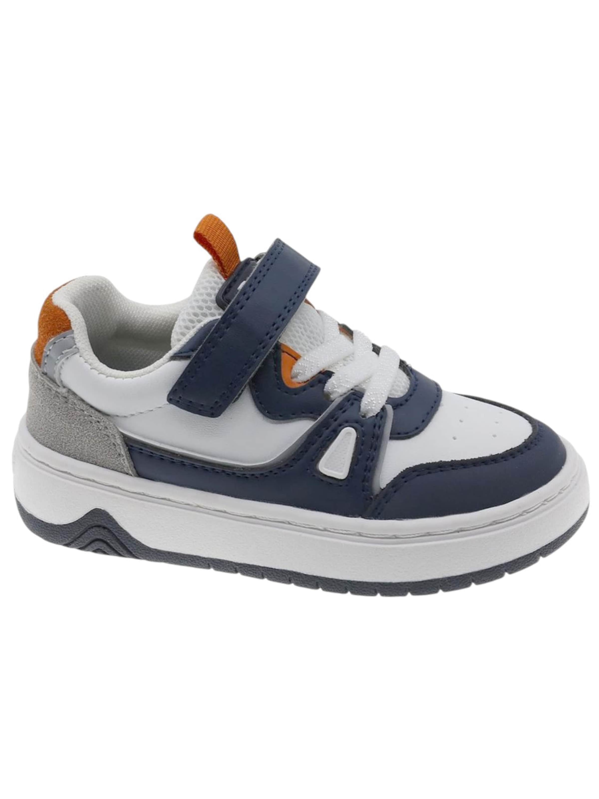 Sneaker di Beppi in bianco: frontale