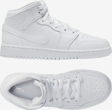 Sneaker di Jordan in bianco