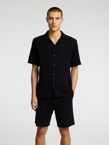 SELECTED HOMME Comfort Fit Skjorte 'SLHSal' i sort