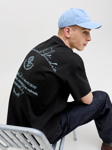 JACK & JONES T-shirt 'JORSanremo' i svart: framsida