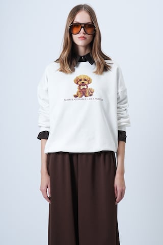 Trend Alaçatı Stili Collegepaita värissä beige: etupuoli