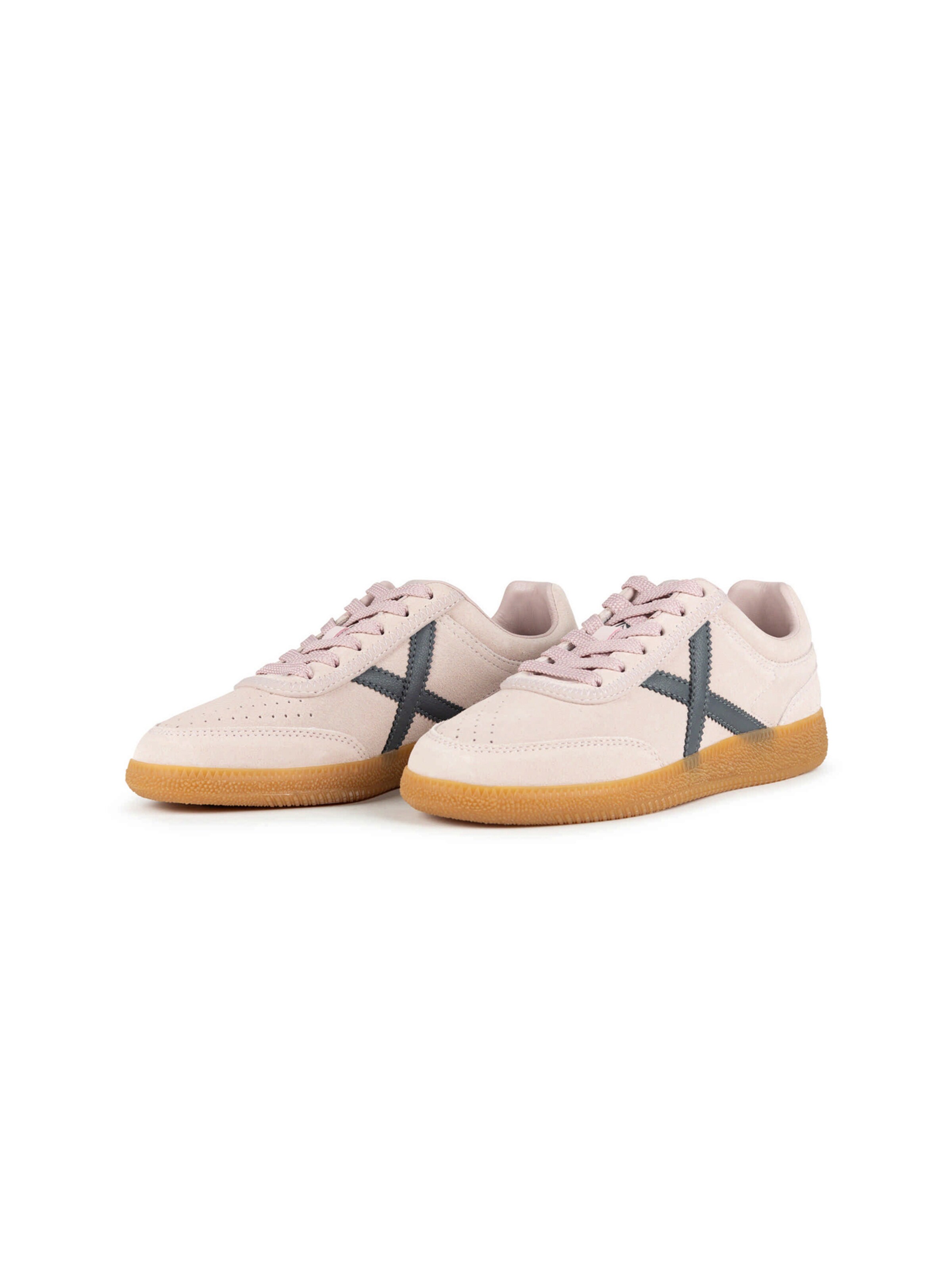 Baskets basses 'RUMBA' MUNICH en rose : devant