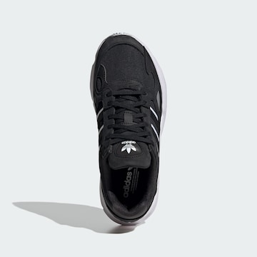 Baskets basses 'Falcon' ADIDAS ORIGINALS en noir