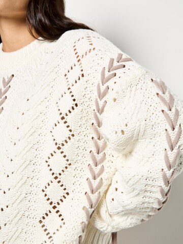 Pull-over Apricot en beige