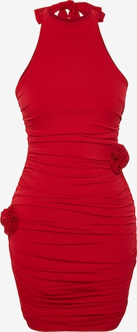 Trendyol Mekko värissä punainen: etupuoli