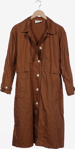AMERICAN VINTAGE Jacket & Coat in M in Brown: front