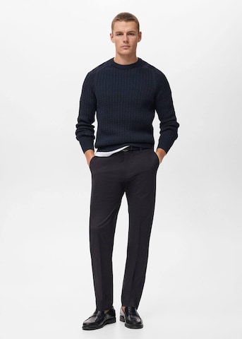MANGO MAN Regular Pleated Pants 'Nicco' in Black