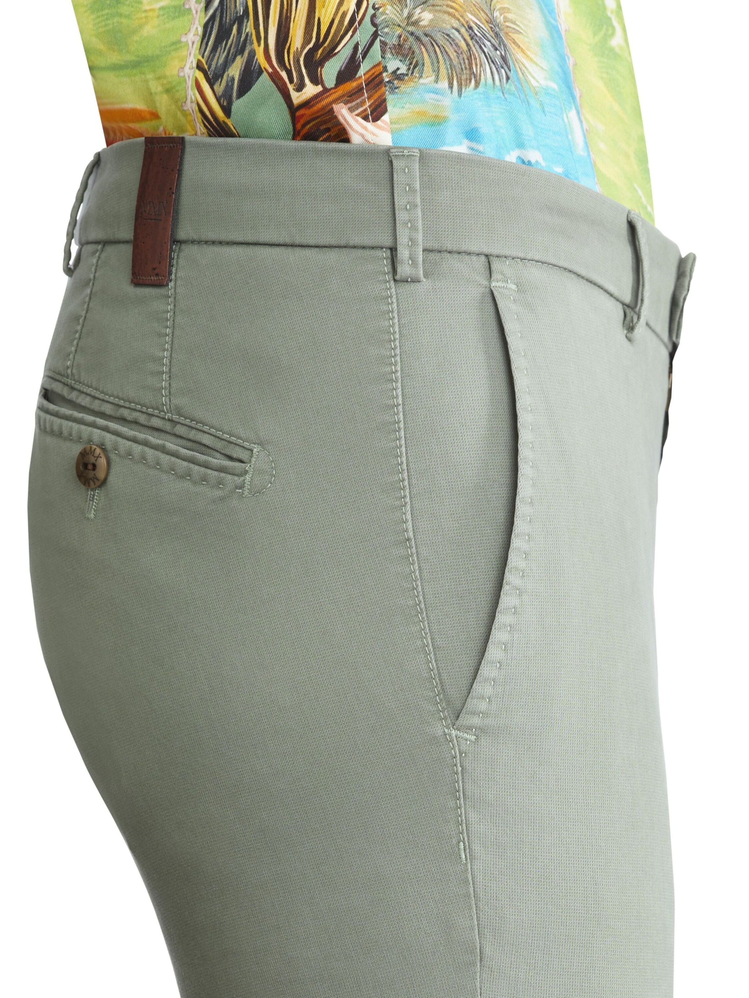 Regular Pantalon chino 'Lupus' MMX Germany en vert