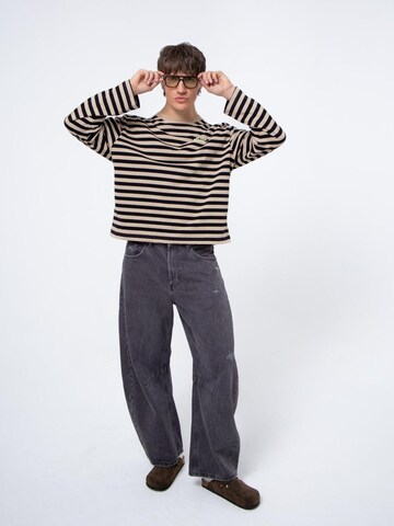 BAYSIDE BOUND Oversized shirt 'THE GOOD LIFE UNISEX LONGSLEEVE' in Beige