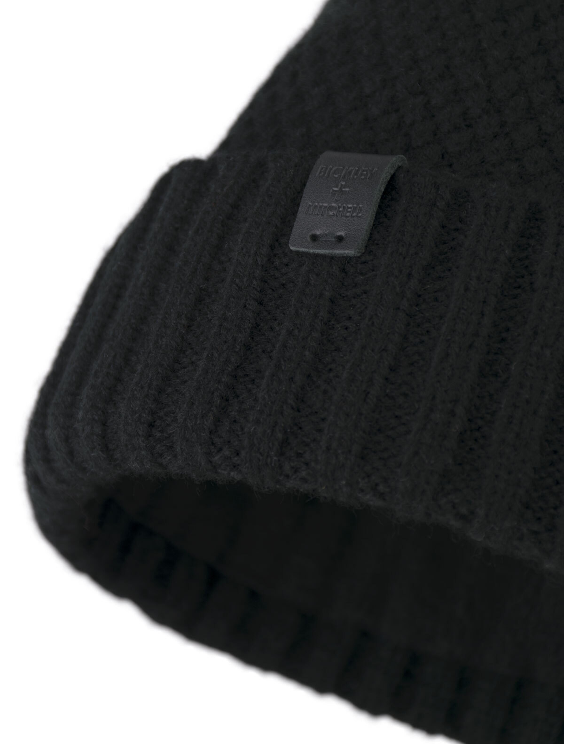 Bonnet Bickley + Mitchell en noir