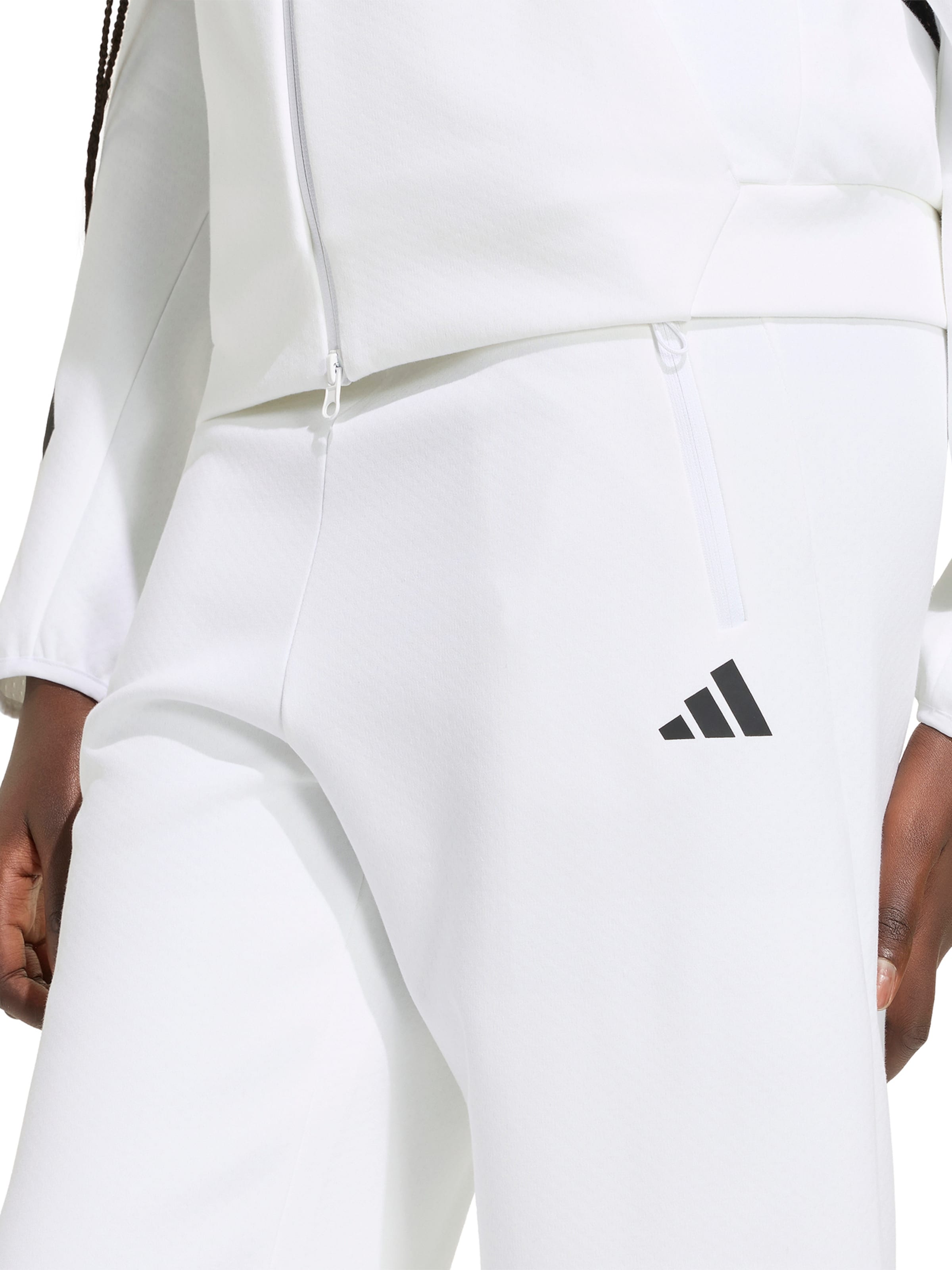 ADIDAS SPORTSWEAR Tapered Sporthose 'Z.N.E.' in Weiß
