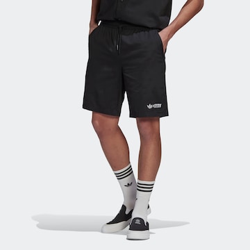 Regular Pantalon ADIDAS ORIGINALS en noir : devant