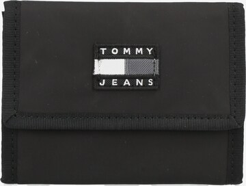 Tommy Jeans Wallet in Black: front