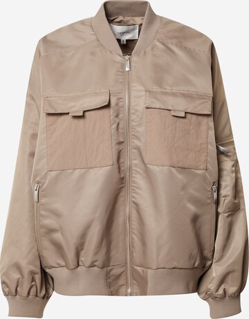 Gestuz Between-Season Jacket 'Kopra' in Brown: front