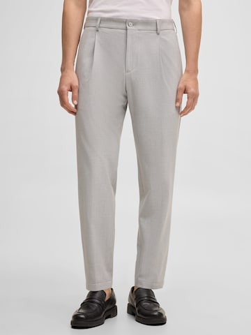 STRELLSON Loose fit Pleat-front trousers ' Lois ' in Silver: front