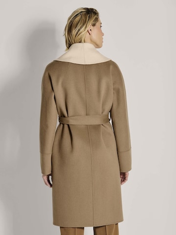 MADELEINE Tussenmantel in Beige