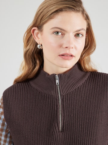 Pull-over 'GAMINI' MELA en marron