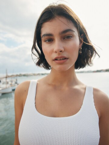 Next Badpak in Beige