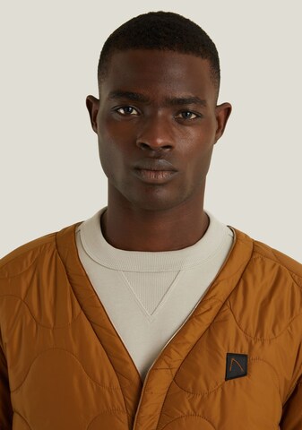 CHASIN' Jacke 'Nambu Vest' in Braun