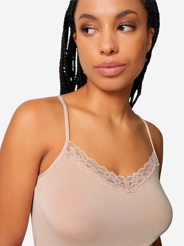 Haut ' Modal Lace ' Skiny en beige