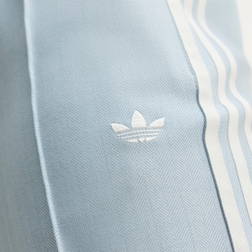 Loosefit Pantaloni 'Classic' di ADIDAS ORIGINALS in blu
