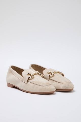 Trendyol Slip-ons in Beige