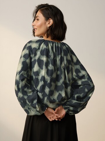 Next Bluse in Mischfarben