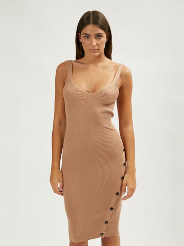 Influencer Dress in Beige: front