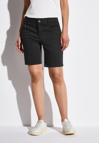 STREET ONE Slimfit Shorts 'Bermuda' in Schwarz: Vorderseite