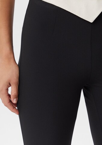 Coupe slim Leggings COMMA en noir
