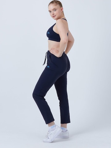 SPORTKIND - regular Pantalón deportivo 'Slim Long Training Pants' en azul