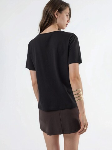 T-shirt Busem en noir