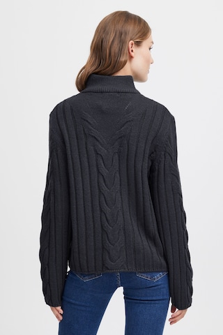 Oxmo Sweater in Blue