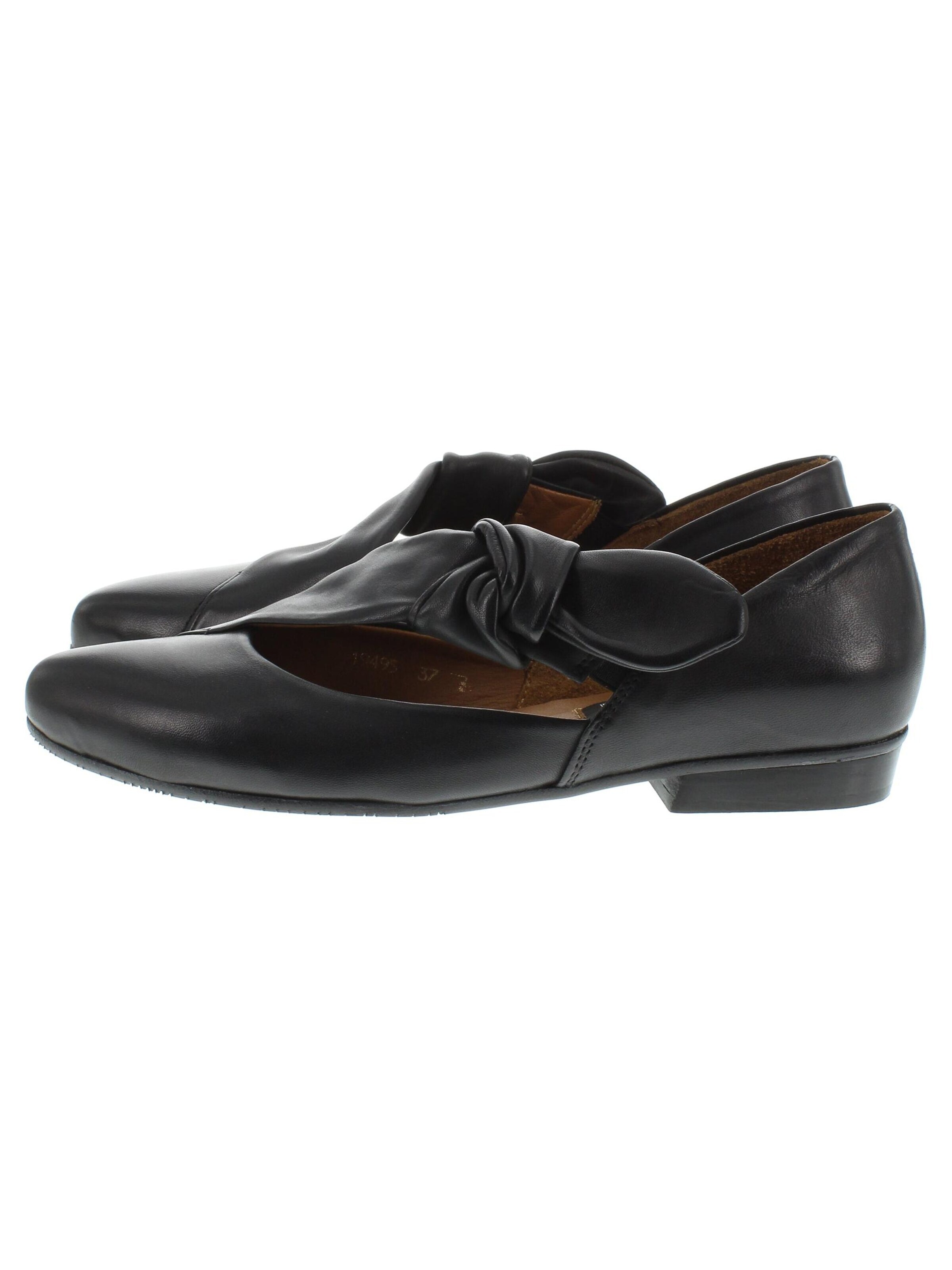 Everybody Ballet Flats with Strap 'BULBOLA - schicker Ballerina' in Black