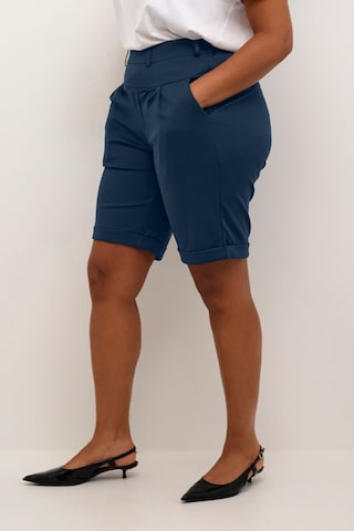 Loosefit Pantaloni 'Jenna' di KAFFE CURVE in blu