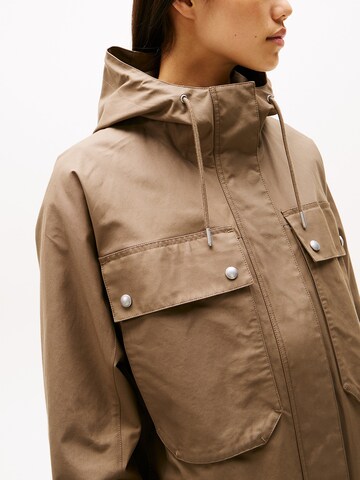 TOMMY HILFIGER - Chaqueta de entretiempo en marrón