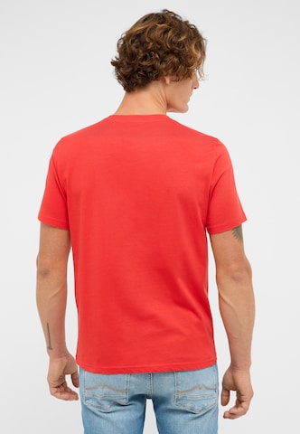 MUSTANG T-Shirt 'Austin' in Rot