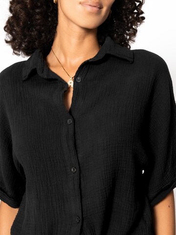 SASSYCLASSY Bluse‌‌‌‌‌‌‌‌ in Schwarz