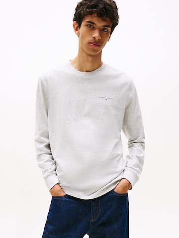 Tommy Jeans Футболка в Серый: спереди