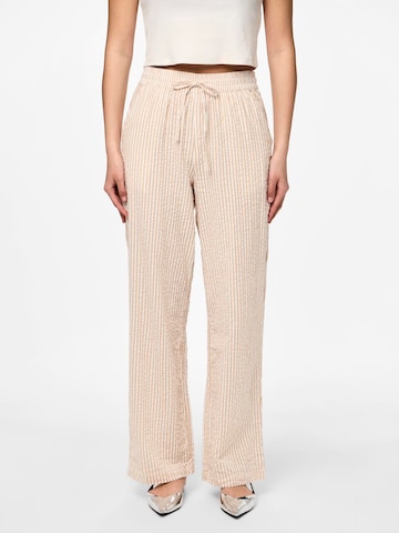 PIECES Loose fit Trousers 'SALLY' in Beige: front