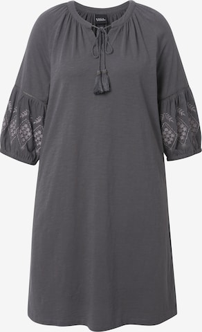 Robe Ulla Popken en gris : devant