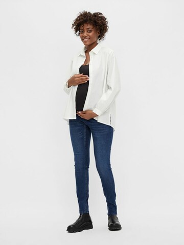 Coupe slim Jean 'MLSARNIE ' MAMALICIOUS en bleu