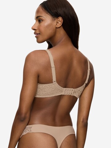 TRIUMPH Minimizer BH ' Red Label Amourette ' in Beige