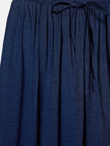 Pull&Bear Tapered Hose in Blau
