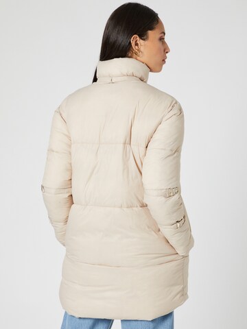 Cappotto invernale 'Duffy' di Hoermanseder x About You in beige
